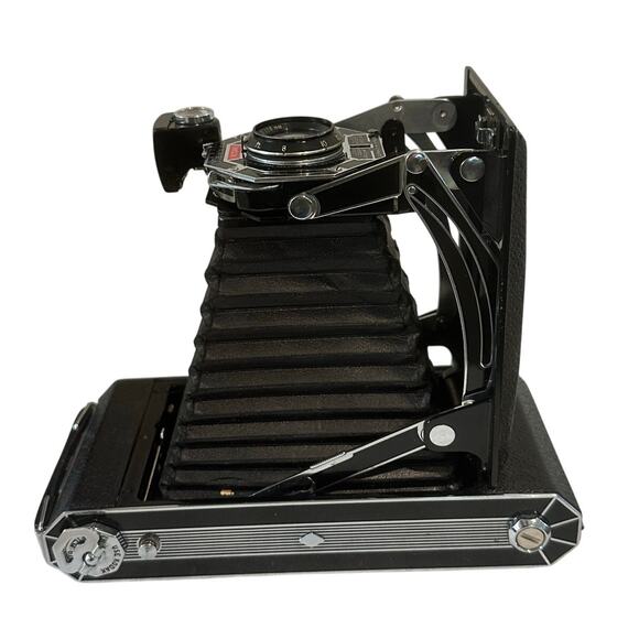 Kodak Vintage 1930s Six-16 Octagonal Art Deco Folding Camera 126mm F 6.3 Lens - Picture 3 of 11